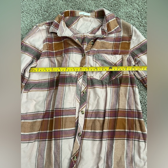 Maurice’s Women’s Flannel Size S - Picture 3 of 6